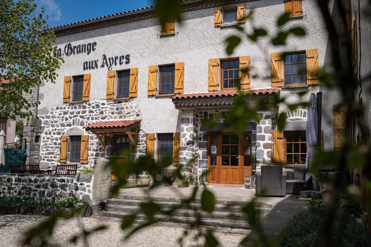 Maison D'Hote La Grange Aux Ayres Olloix Buitenkant foto