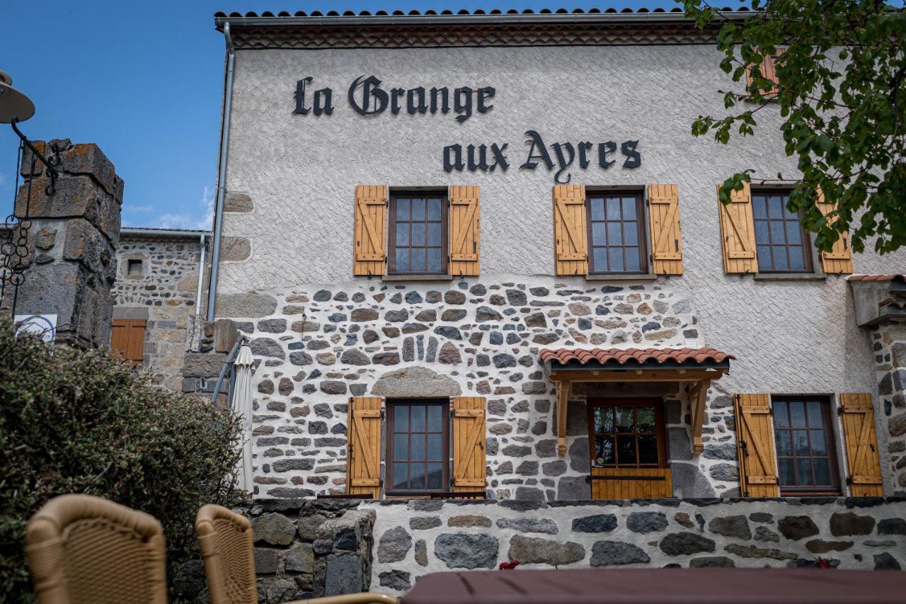Maison D'Hote La Grange Aux Ayres Olloix Buitenkant foto