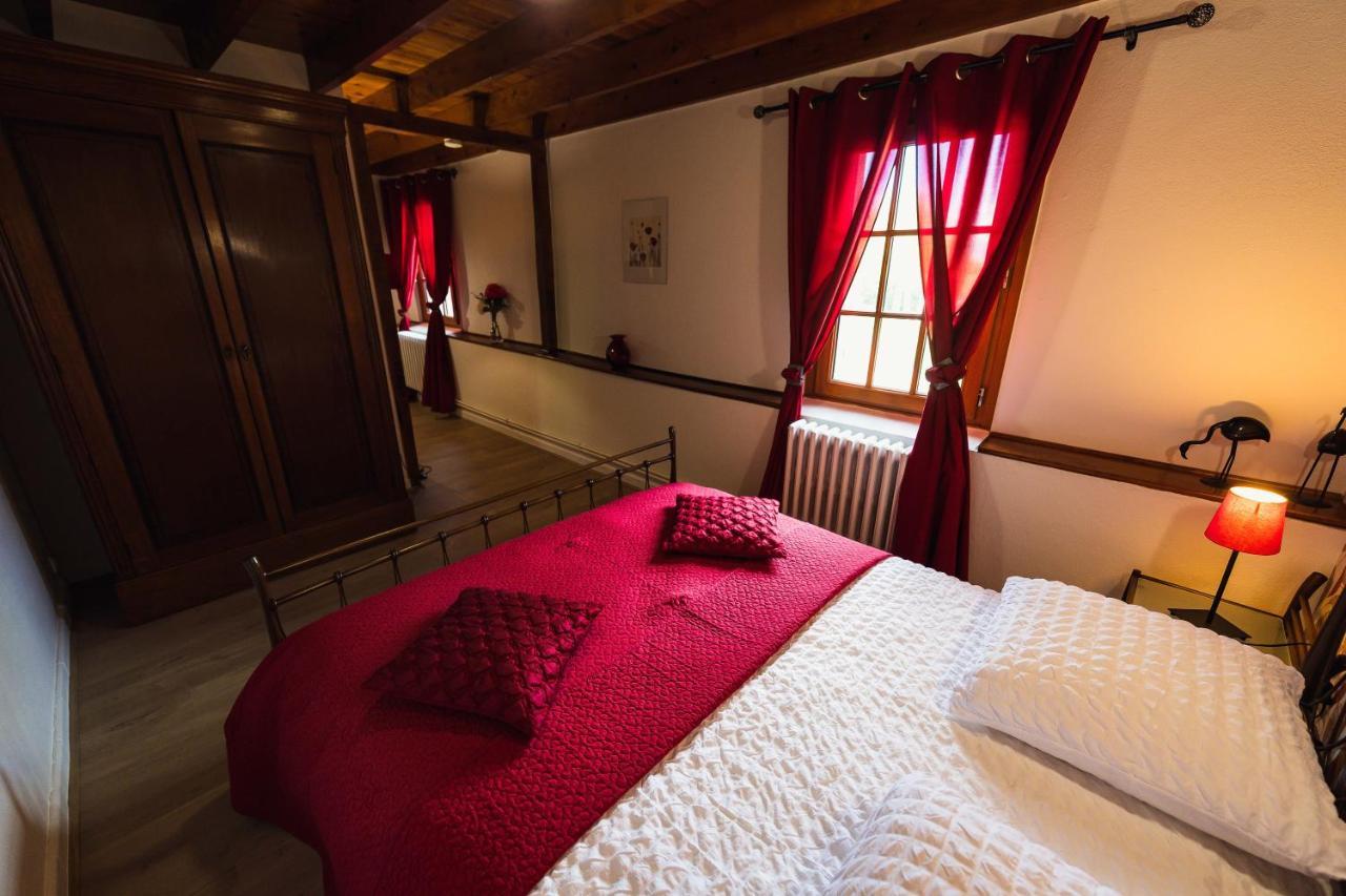 Maison D'Hote La Grange Aux Ayres Olloix Buitenkant foto